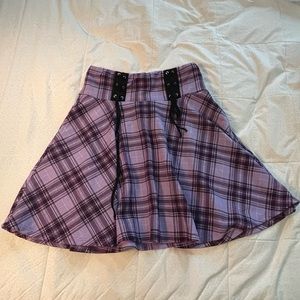 Hot Topic Purple Plaid Skirt- size small